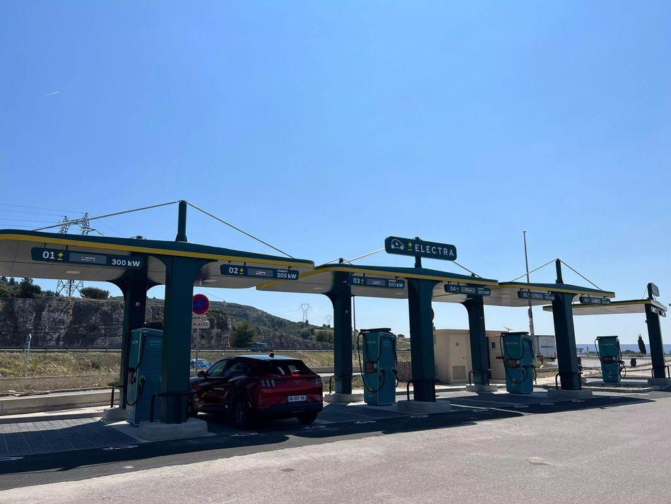 Electra, spécialiste de la recharge rapide, lève 304 M€