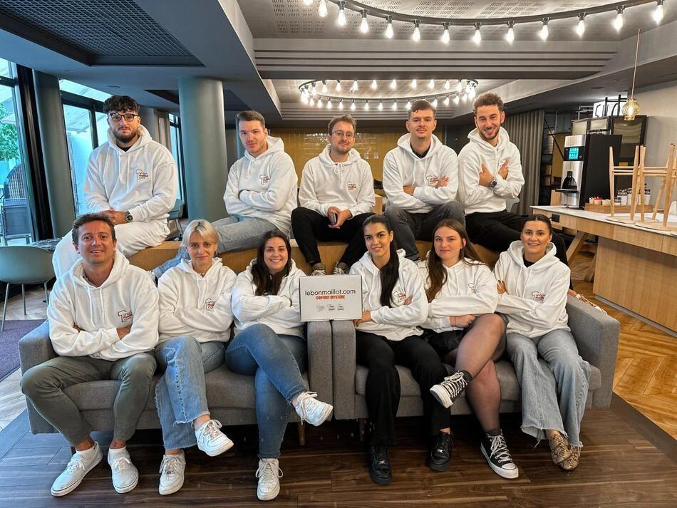 Unbonmaillot.com : les boîtes mystères soutenus par Kelly Massol et Tony Parker