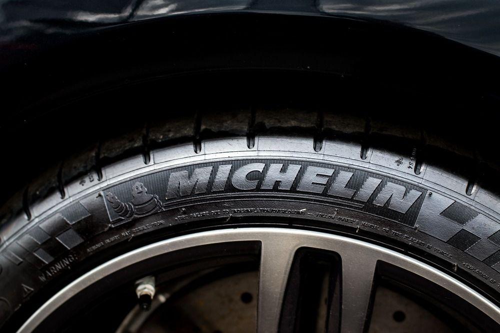 Michelin se diversifie en achetant Flex Composite Group